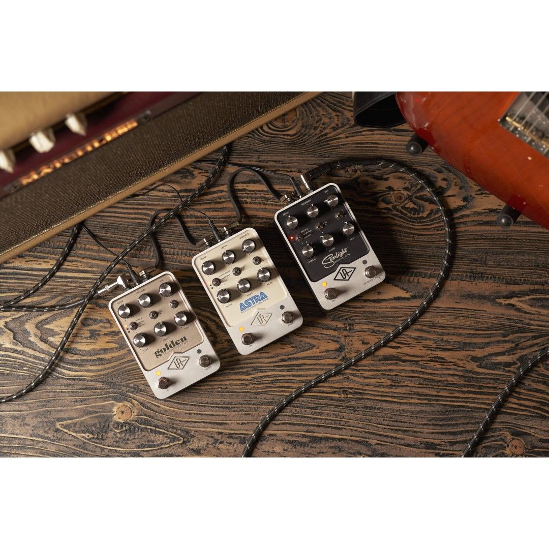 UAFX Starlight Echo Station Pedal