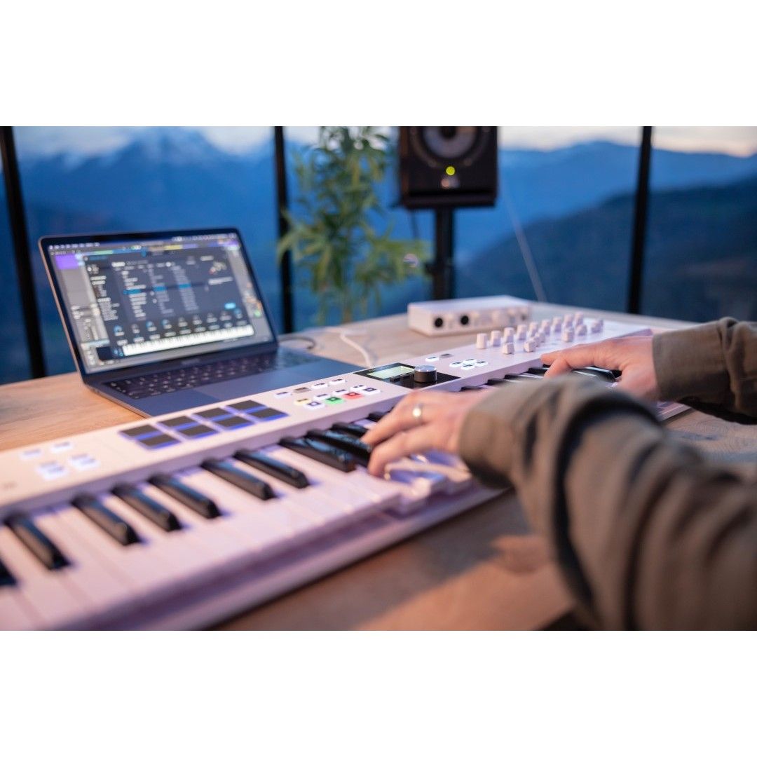 KeyLab Essential 61 mk3