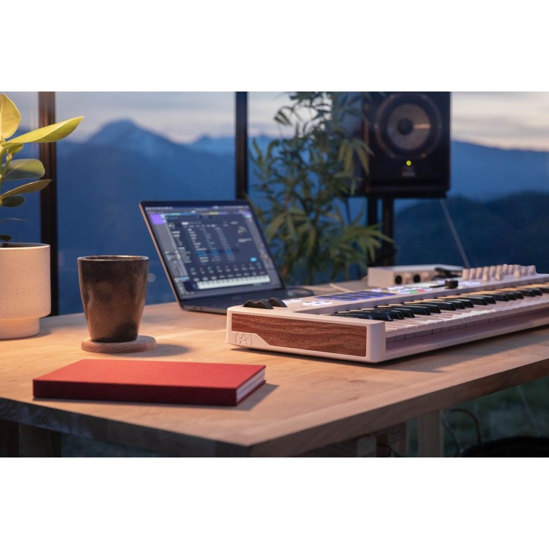 KeyLab Essential 61 mk3